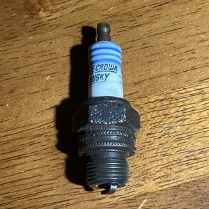 Vintage Used Blue Crown Husky Spark Plug 84 Com - Picture 1 of 8