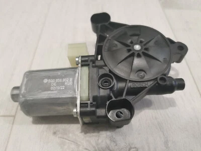 Genuine Porsche / Volkswagen / Audi / Seat / Skoda Window Regulator Motor Right - Image 1 of 4