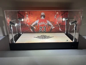 Michael Jordan Premium PSA BGS 2 Karten Vitrine mit LED Leuchten - Bulls - Bild 1 von 2