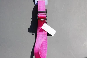 Cuello reflectante de nailon rosa de calidad Max & Neo de 4 pies x 1 - Imagen 1 de 4