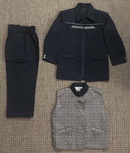 Boys Designer 3 Piece Suit Age 4 Years NEW WITHOUT TAGS - Picture 1 of 7