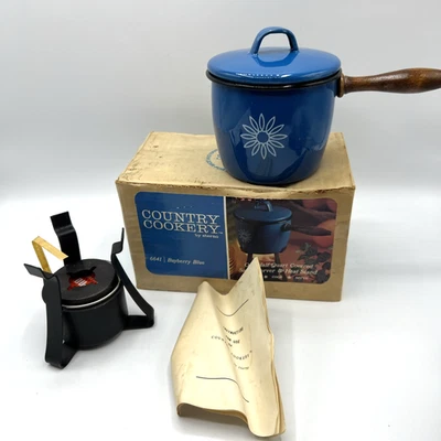 Sterno Country Cookery Covered Sauce Server Bayberry Blue Fondue Pot - Image 1 of 4