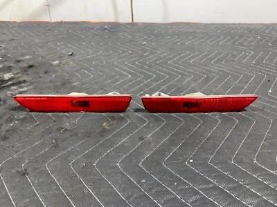 Ford Mustang GT 2010-2014 OEM rojo parachoques trasero marcador lateral conductor pasajero conjunto Foto 1 de 4