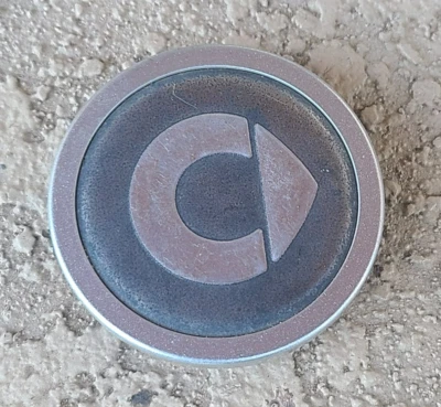 TAPA CENTRAL DE LLANTAS DE ALEACIÓN DE FABRICANTE DE EQUIPOS ORIGINALES PARA AUTOMÓVIL INTELIGENTE A0004010225/002 Foto 1 de 3