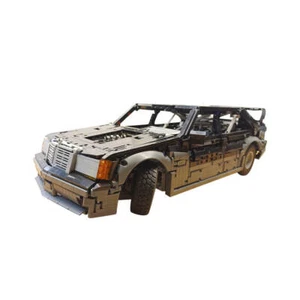A Legendary Race Car With Interior and Steering 4391 Bricks MOC-190106 - Picture 1 of 5
