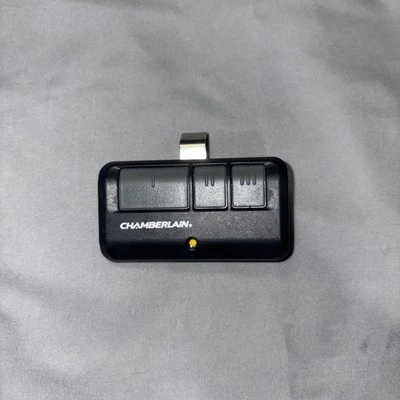Abridor de puerta de garaje con control remoto de 3 botones Chamberlain OEM *02 Foto 1 de 2