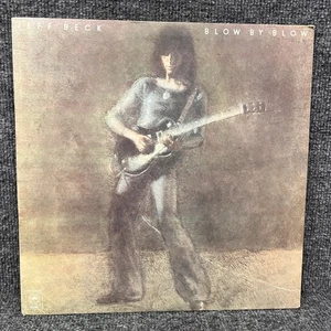 Jeff Beck Blow By Blow LP Vinyl Record 1975 Epic PE-33409 EX/EX - Foto 1 di 8