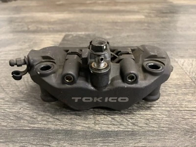 Оригинальный передний левый тормозной суппорт Honda CBR600RR CBR1000RR TOKICO * - Изображение 1 из 4