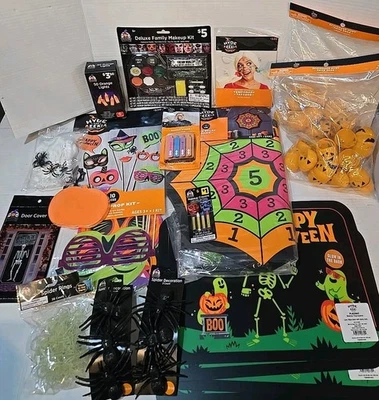 20 Pc Bulk Lot #25 Halloween Kid Games Makeup Party Favors Lights Photo Props  - Image 1 of 4