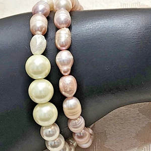 VINTAGE 80’S 2PC STRETCH BRACELET SET – FRESHWATER PEARLS & MIXED GLASS/PEARLS - Picture 1 of 12