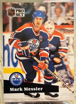 1991-92 Pro Set French Mark Messier #74 Edmonton Oilers - Image 1 of 2