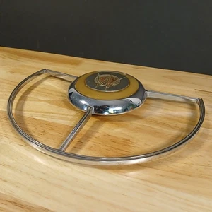 Jeep Jeepster Willy's 1947 1948 anillo de bocina y tapa de botón - Imagen 1 de 9