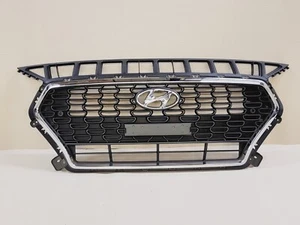 REJILLA PARACHOQUES DELANTERO ORIGINAL NUEVO HYUNDAI I30 FASTBACK 2018-2023 86350-G4AC0 + INSIGNIA - Imagen 1 de 10