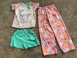 Girl’s The Secret Life of Pets 3-pc. Gidget Pajama Set Size 8 Shirt Shorts Pants - Picture 1 of 6
