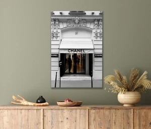 Black And White Luxury Fashion Storefront 40x60cm Canvas or Metal Print Wall Art - Bild 1 von 4