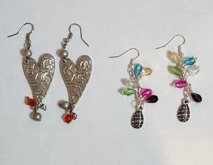 2 Pair Pierced Earrings Silvertone Heart & Bead Waterfall  - Picture 1 of 3