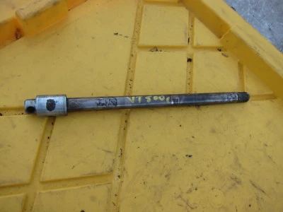 Honda Shadow 500 VT500C 1985 OEM LLANTA DELANTERA EJE PIVOTE PERNO Foto 1 de 4