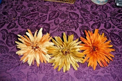 (3) Pinzas para el cabello 6" naranja/óxido abigarrado, marrón/bronceado, verde/amarillo flor de seda  Foto 1 de 4