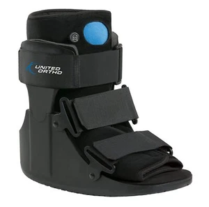 UNITED ORTHO Short Air Cam Walker Fracture Boot Medium Black Fits Left or Right - Picture 1 of 6