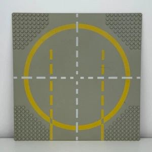 LEGO 6099px2 32 x 32 9 Stud Yellow Circle Landing Pad Classic Space Baseplate - Imagen 1 de 2