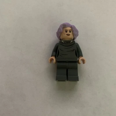 乐高星球大战副海军上将霍尔多迷你人偶和爆破抵抗轰炸机 75188 — 第 1/2 张图片