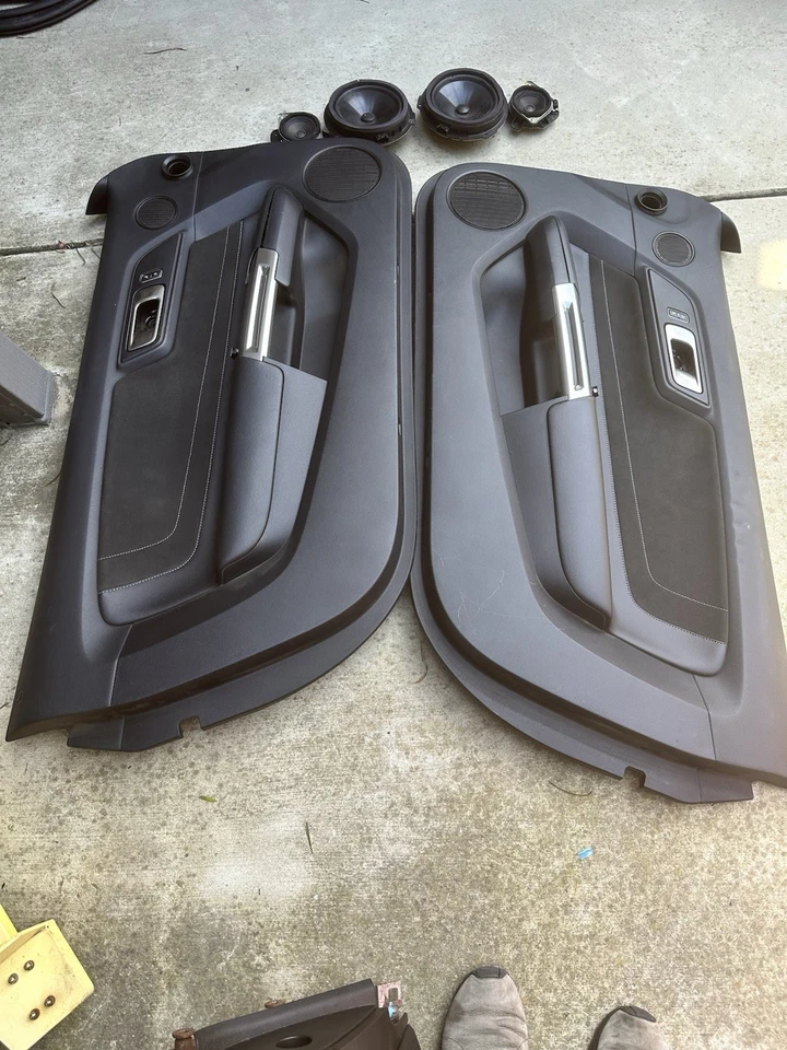 2017 FORD MUSTANG SHELBY GT350 5.2L OEM DRIVER & PASSENGER DOOR PANELS - Image 1 of 1