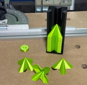 Painter's Pyramids with Storage Rack | 3D Printed Reusable Tool - Picture 1 of 8