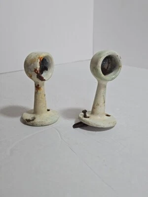 2 винтажных антикварных белых фарфоровых чугунных держателя для туалетной бумаги/полотенца настенные светильники - Изображение 1 из 4