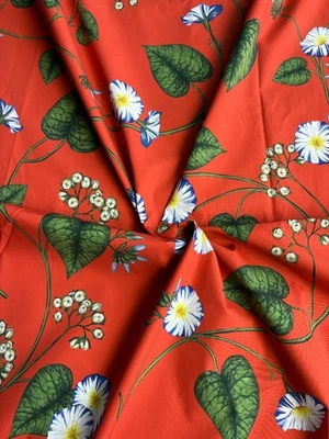 Vestido Oscar de La Renta Deadstock Tela Floral Algodón Popelina 2.4 Yardas Foto 1 de 4