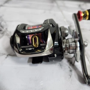 Modelo limitado Daiwa Zillion 7.3 100L - Imagen 1 de 11