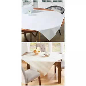 Set of 2 Table Throws - Ashwell Stripe & Metallic Cotton Papyrus 50 x 50 - Picture 1 of 5