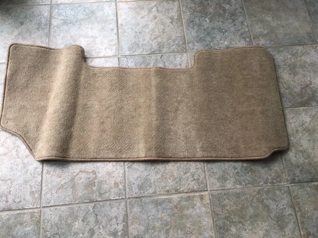 Alfombrilla central Ford Windstar OEM F78Z-1613106-CAA MOCHA Foto 1 de 2