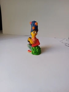 The Simpsons Marge Camping Figure Vintage 1990 TCFFC - Picture 1 of 5