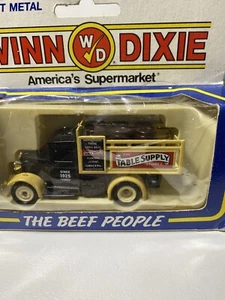 Hartoy Die-Cast Metal Winn-Dixie 1926 Graham High-Side Table Supply Truck - Picture 1 of 7