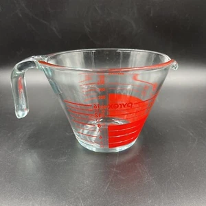 Pyrex 2 Cup Measuring Cup 16 oz Reverse Read Red Lettering Slanted Sides Vintage - Picture 1 of 8