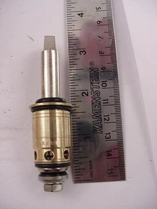 Chicago Wasserhahn Vorbau LH 377-XTLHBL 12JKABNF links langer Vorbau heiß am selben Tag - Bild 1 von 2