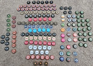 Vintage Metall Bier Alkohol & Soda Deckel Kappen Tops. Posten 390 + zufällige 1 bis Multiples.  - Bild 1 von 23
