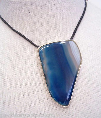 Ciondolo in ARGENTO 925 con AGATA naturale blu e girocollo - pietra dura - - Immagine 1 di 3