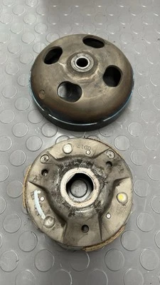 Kit FRIZIONE CAMPANA e CINGHIA ORIGINALE HONDA FES 250 FORESIGHT 4T - Immagine 1 di 4