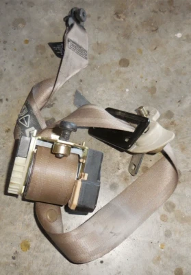 2004-2007 Jaguar XJ8 Seat Belt Retractor Rear Right Passenger Side used oem - Image 1 of 4