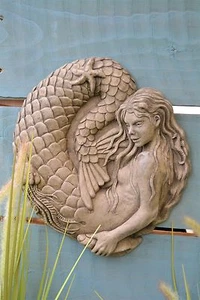 Adorno de jardín de piedra placa de pared de Nixie la sirena - Imagen 1 de 8