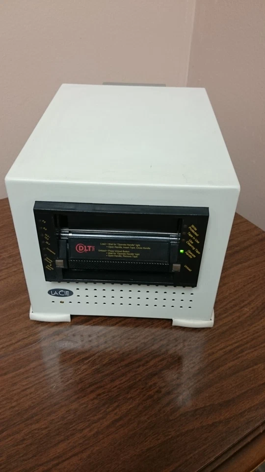 Unidad de cinta externa La Cie DLT 10130 Foto 1 de 4