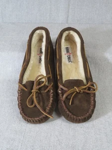Minnetonka Womens 8 Slippers Brown Leather Suede Upper Slip On #4012 NWOT - Picture 1 of 7