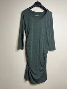 maternity dress - Picture 1 of 7