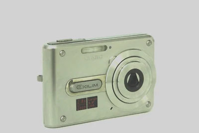 Casio Exilim EX-S100 defekt Ersatzteil spare parts (13061906) - Bild 1 von 3