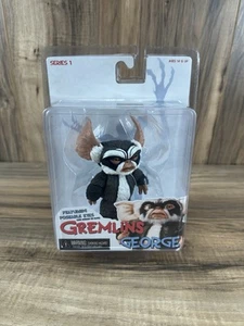Neca Real Toys Gremlins George Mogwai Actionfigur Serie 1 - Bild 1 von 6
