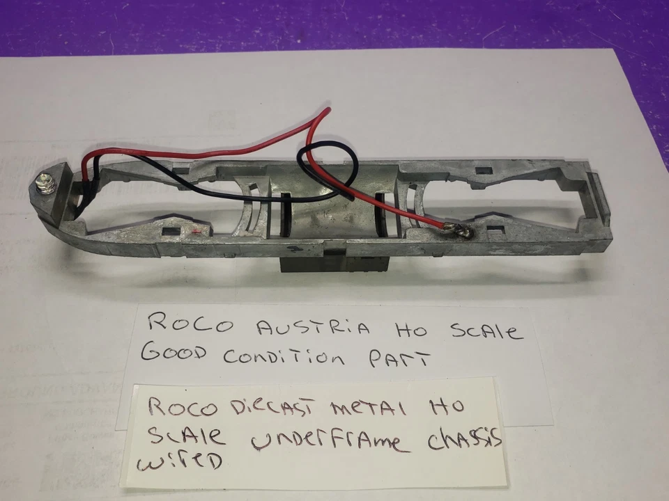 HO Scale ROCO Alco FA Diesel Locomotive Diecast Metal Underframe CHASSIS WIRED - Image 1 of 4