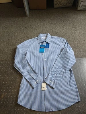 NEW NWT MENS HAGGAR SLIM FIT WRINKLE-FREE BLUE/WHITE BUTTON DOWN SHIRT 15-34/35 - Image 1 of 4