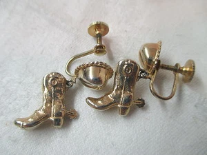 Vintage Screw post Earrings gold tone Cowboy Boots - Picture 1 of 2