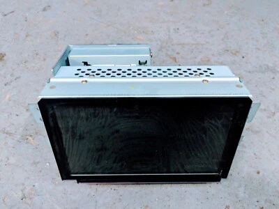 NISSAN X-TRAIL SAT NAV SCREEN DISPLAY HEAD UNIT 28090EQ300 - Image 1 of 3